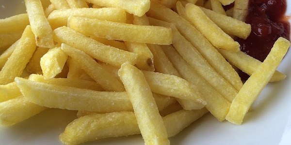 Saviez-vous que le préparation des frites crée de l'acrylamide ?