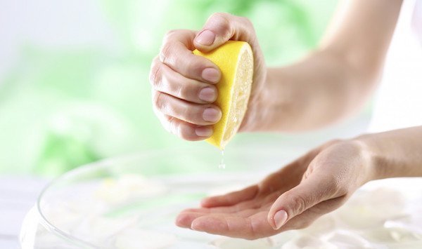 Laspirine ne blanchit pas la peau de la personne