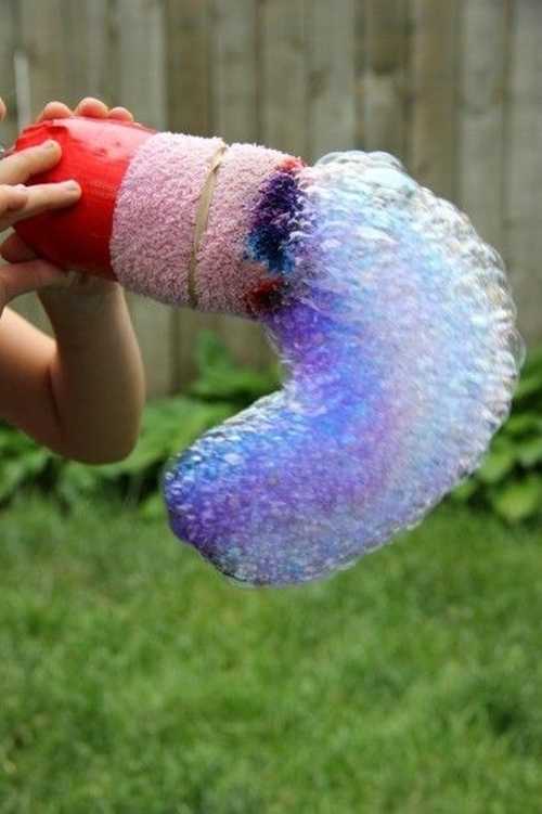 Comment faire un serpent à bulle pour que les enfants s'amusent avec